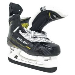 Bauer Supreme M5 Pro Senior Hockey Skates (2022) With Carbonlite Steel -Sports Hockey 27870a306ea53eea121daeeab2a75e60