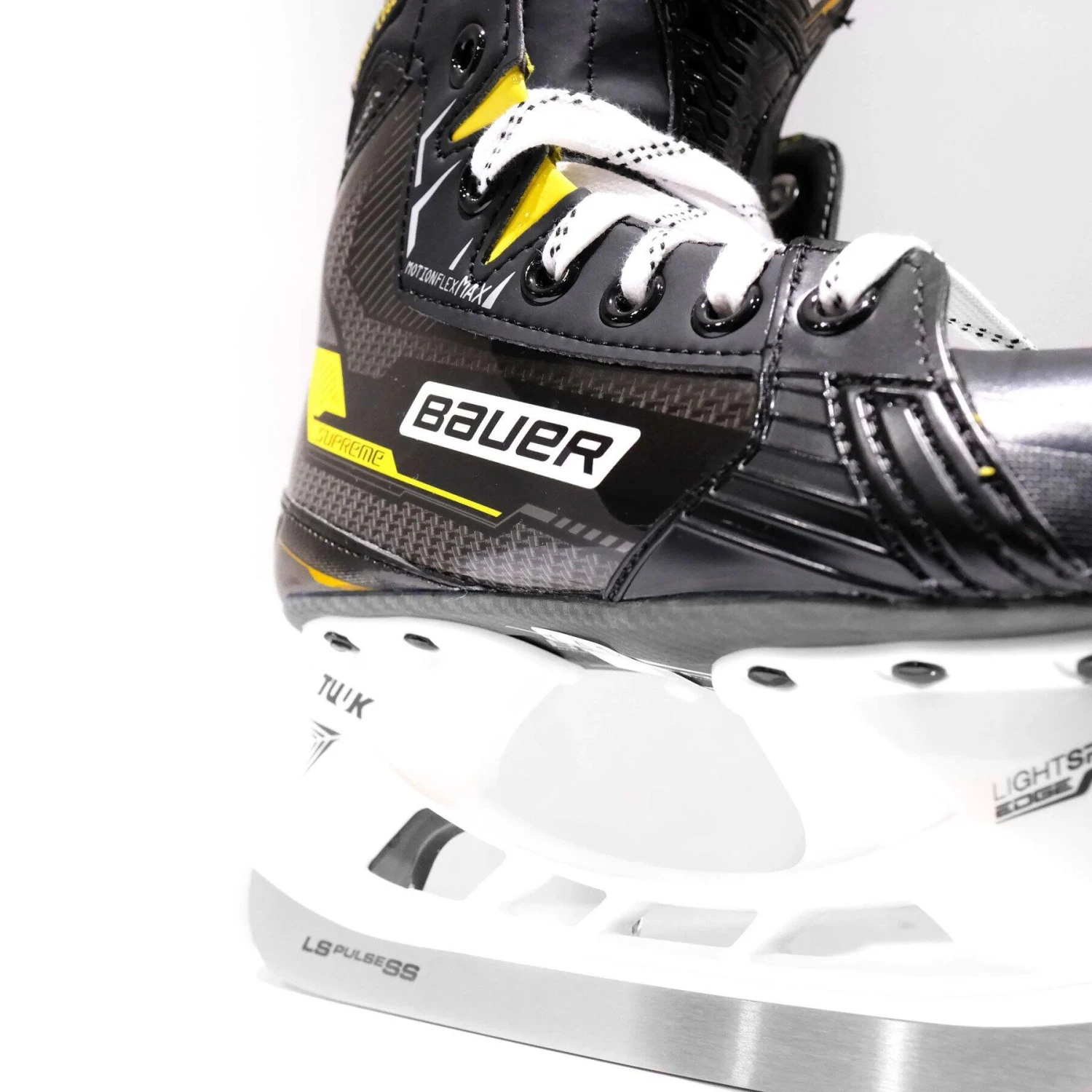 Bauer Supreme Matrix Junior Hockey Skates (2022) - Source Exclusive 4 Bauer Supreme Matrix Junior Hockey Skates (2022) - Source Exclusive - Image 2
