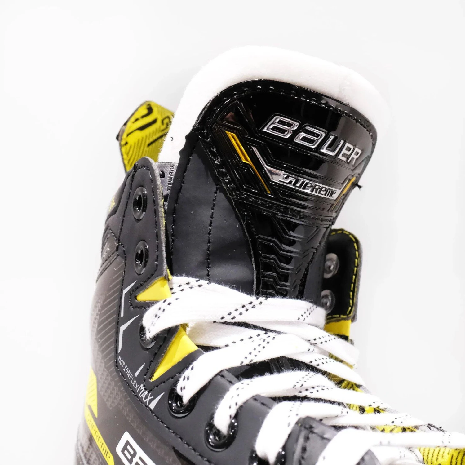 Bauer Supreme Matrix Junior Hockey Skates (2022) - Source Exclusive 5 Bauer Supreme Matrix Junior Hockey Skates (2022) - Source Exclusive - Image 3