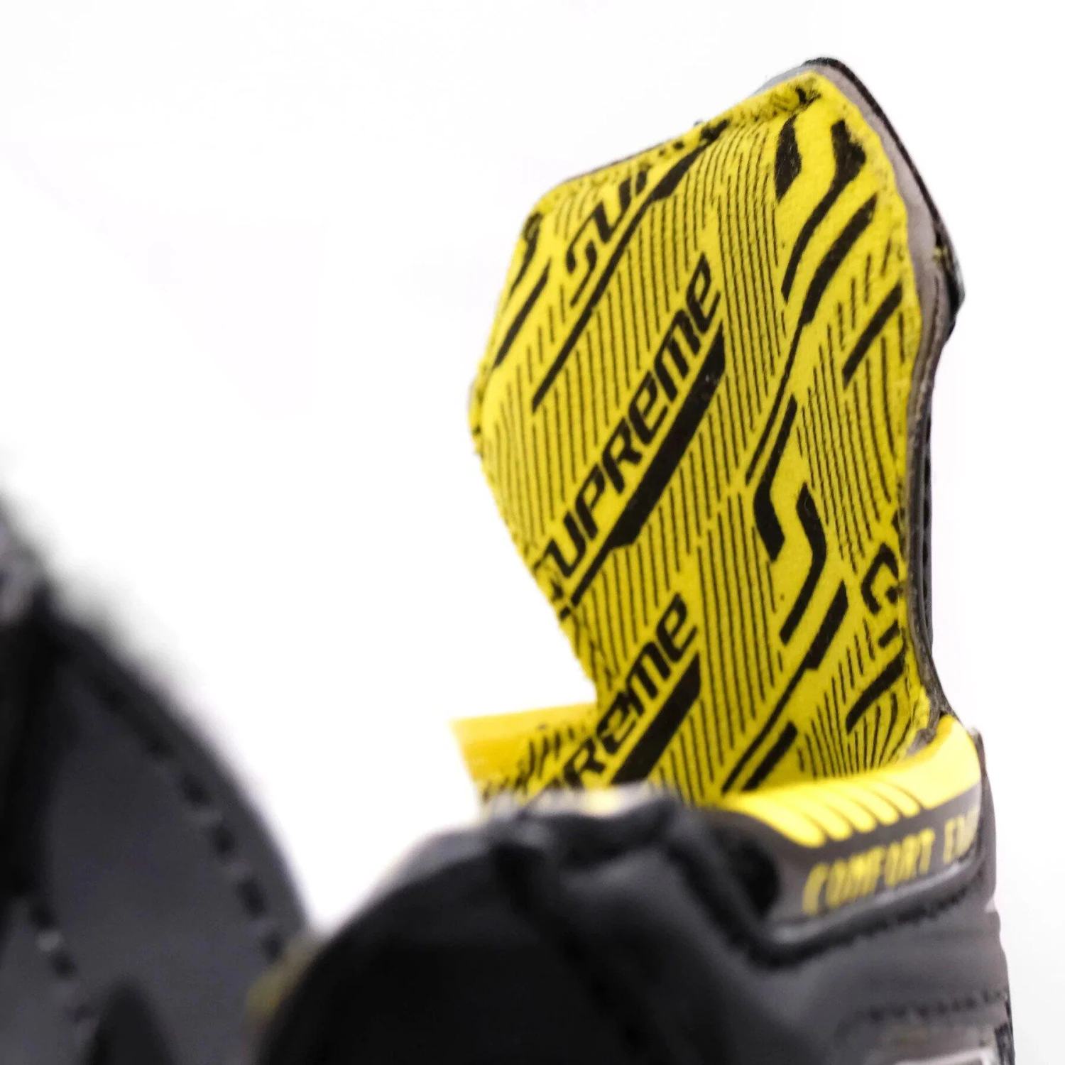 Bauer Supreme Matrix Junior Hockey Skates (2022) - Source Exclusive 7 Bauer Supreme Matrix Junior Hockey Skates (2022) - Source Exclusive - Image 5