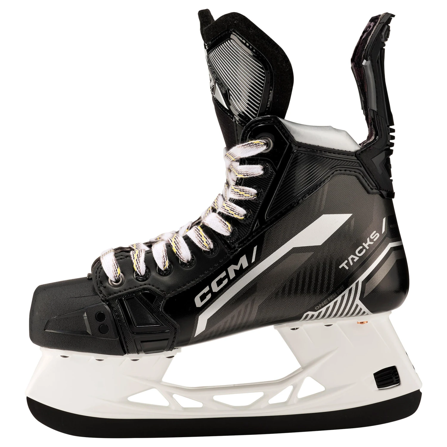 CCM Tacks Vector Plus Senior Hockey Skates - Source Exclusive (2022) 4 CCM Tacks Vector Plus Senior Hockey Skates - Source Exclusive (2022) - Image 2