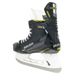 Bauer Supreme M4 Senior Hockey Skates (2022) -Sports Hockey ee5edcb081675a5bf6a8b2eef9fd2566